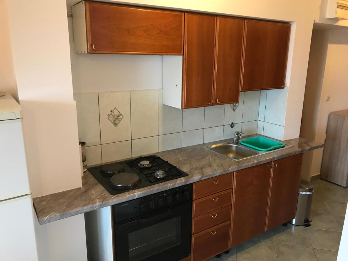 Grdelin Apartment Omiš Exterior foto